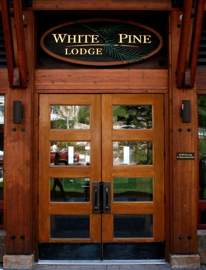 Schweitzer Mountain Resort White Pine Lodge Сандпойнт Экстерьер фото